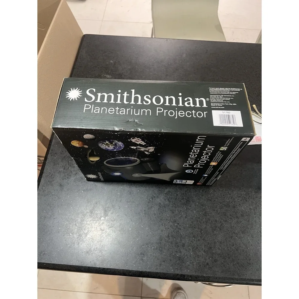 Smithsonian Optics Room Planetarium and Dual Projector Science Kit